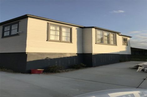 Photo of property in 11 Ramwall Place, Weymouth, Auckland, 2103