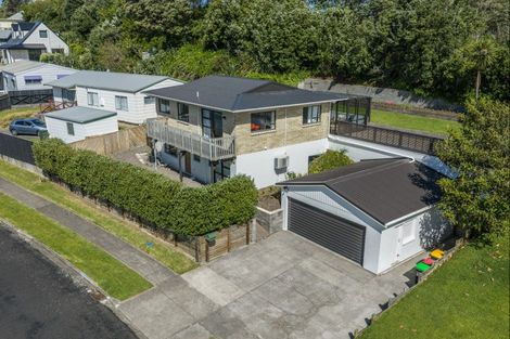 Photo of property in 37 Herekawe Drive, Spotswood, New Plymouth, 4310