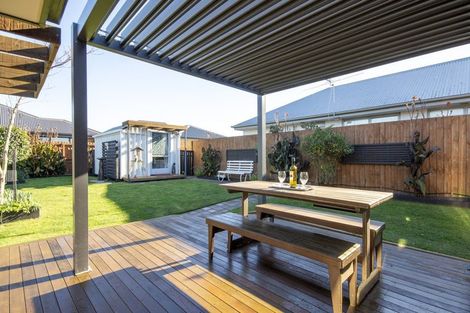 Photo of property in 58 Acacia Avenue, Rangiora, 7400