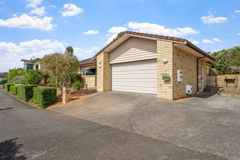 Photo of property in 2 Totara Views Drive, Red Beach, 0932