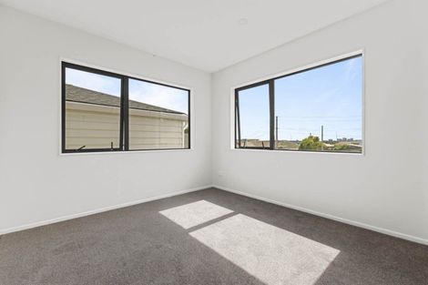 Photo of property in 31 Great South Road, Papatoetoe, Auckland, 2025