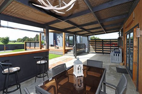 Photo of property in 359 Moreton Road, Parkvale, Carterton, 5792