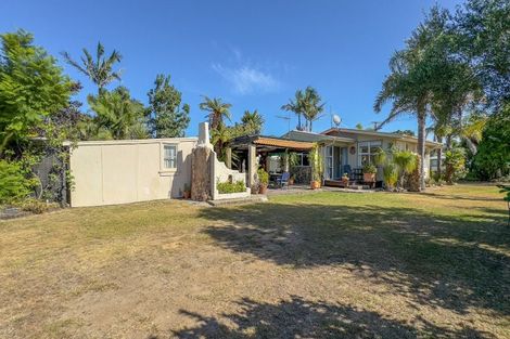 Photo of property in 120 Kiwi Road, Whangamata, 3620