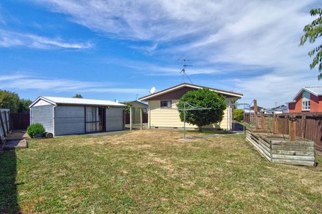 Photo of property in 1 Lowes Place, Solway, Masterton, 5810