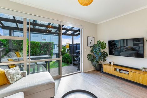 Photo of property in 27 Mollusc Road, Hobsonville, Auckland, 0616