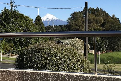 Photo of property in 50 Leslie Street, Waitara, 4320