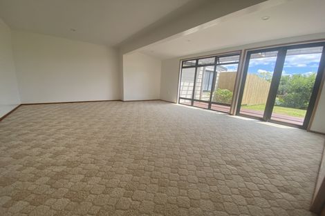 Photo of property in 34 Derrimore Heights, Clover Park, Auckland, 2019