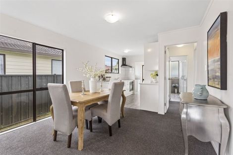 Photo of property in 9 Elisa Lane, Ranui, Auckland, 0612