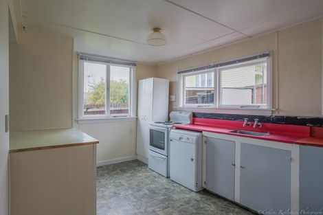 Photo of property in 10 Cameron Street, Seaview, Timaru, 7910