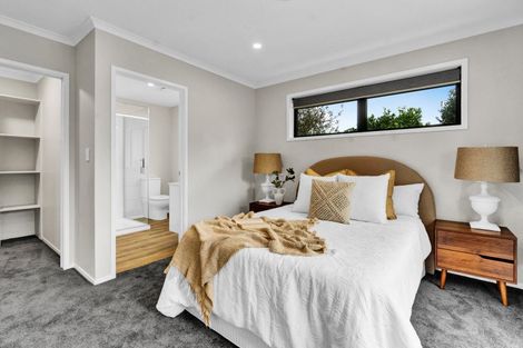 Photo of property in 18d Virginia Place, Whalers Gate, New Plymouth, 4310