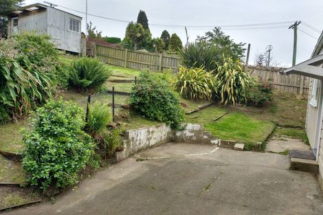 Photo of property in 215 Ravensbourne Road, Ravensbourne, Dunedin, 9022