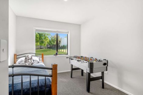 Photo of property in 62 Ronald Avenue, Glenbrook, Waiuku, 2681