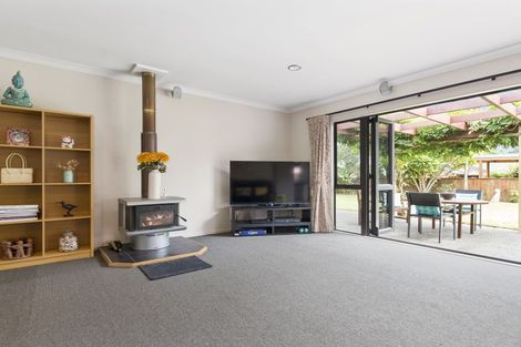 Photo of property in 90 Rowesdale Drive, Ohauiti, Tauranga, 3112