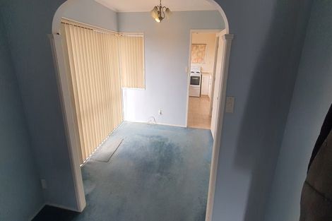 Photo of property in 2/7 Roseberry Avenue, Birkenhead, Auckland, 0626