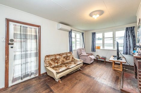 Photo of property in 39 Smith Street, Waverley, 4510