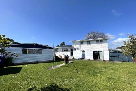 Photo of property in 5 Cargill Street, Papakura, 2110