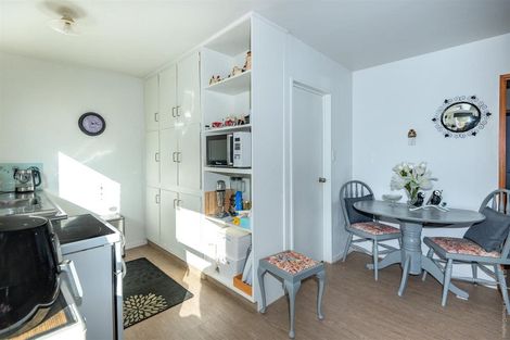 Photo of property in 4/110 Barbour Street, Waltham, Christchurch, 8011