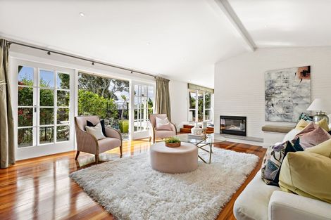 Photo of property in 74 Bleakhouse Road, Howick, Auckland, 2014