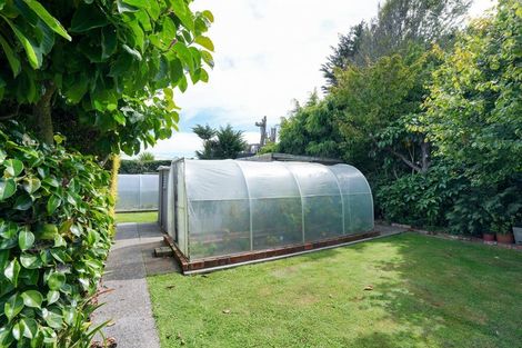 Photo of property in 2 Frome Street, Clifton, Invercargill, 9812