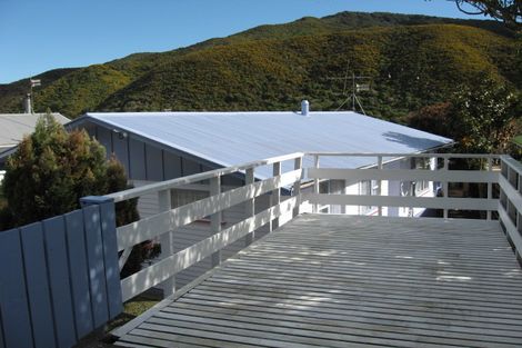 Photo of property in 116 Coast Road, Wainuiomata, Lower Hutt, 5014