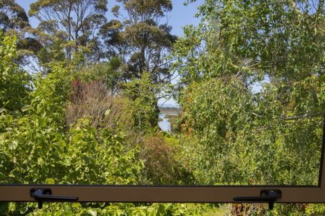 Photo of property in 145 Jones Road, Tawharanui Peninsula, Warkworth, 0986