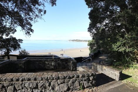Photo of property in 1/7 The Promenade, Takapuna, Auckland, 0622