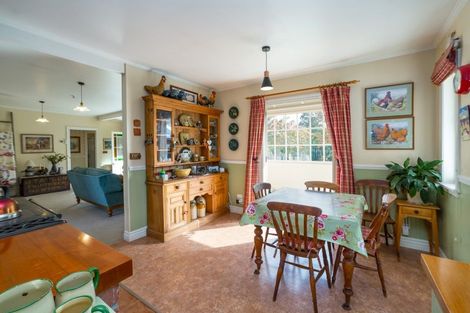 Photo of property in 10 Cotter Street, Greytown, 5712