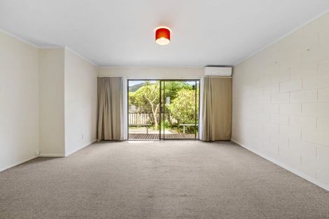 Photo of property in 19 Hildreth Street, Karori, Wellington, 6012