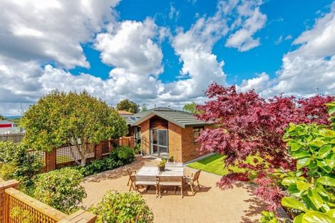 Photo of property in 7 Strachan Way, Highbury, Palmerston North, 4412