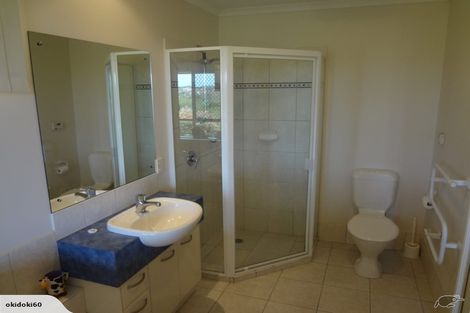 Photo of property in 5 Trimaran Drive, Gulf Harbour, Whangaparaoa, 0930