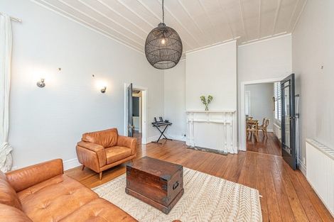 Photo of property in 24 Brassey Road, Saint Johns Hill, Whanganui, 4500