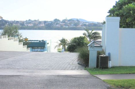Photo of property in 72 Bramley Drive, Farm Cove, Auckland, 2012