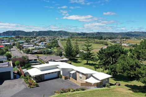 Photo of property in 19 Island View Heights, Coastlands, Whakatane, 3120
