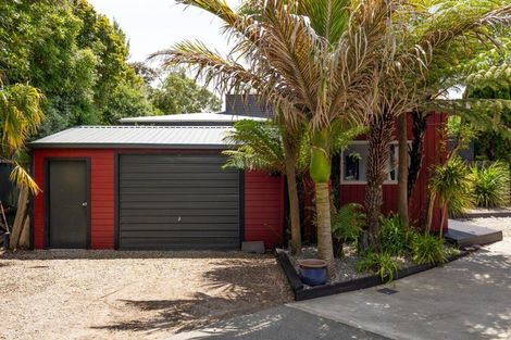 Photo of property in 90 Point Road, Monaco, Nelson, 7011