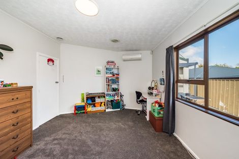 Photo of property in 50 Walton Road, Paraparaumu Beach, Paraparaumu, 5032