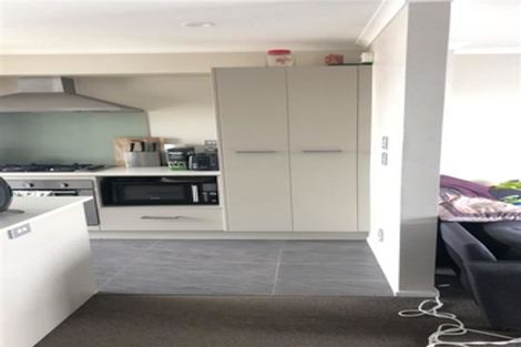 Photo of property in 9 Panakenake Way, Flat Bush, Auckland, 2019