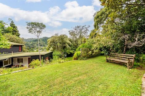 Photo of property in 63 Wyndham Road, Pinehaven, Upper Hutt, 5019