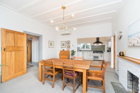 Photo of property in 103 Featherston Street, Takaro, Palmerston North, 4412