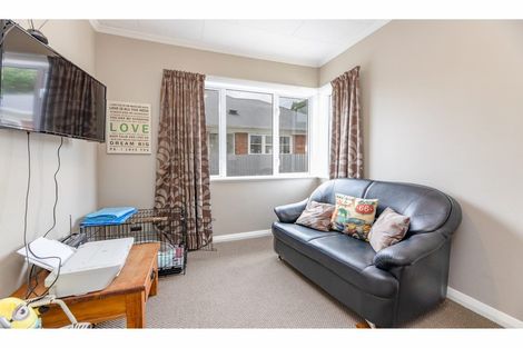 Photo of property in 11 Pannell Avenue, Wainoni, Christchurch, 8061