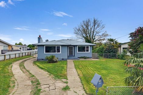 Photo of property in 19 Bennett Street, Waipawa, 4210