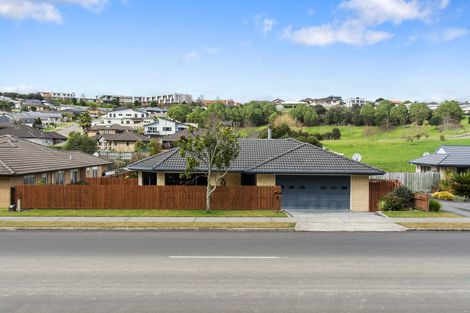 Photo of property in 215 Cheyne Road, Pyes Pa, Tauranga, 3112