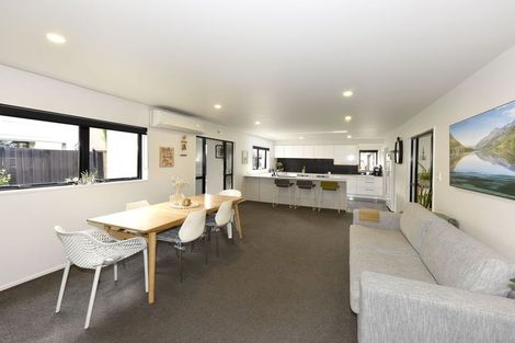 Photo of property in 8 Haineswood Lane, Sockburn, Christchurch, 8042