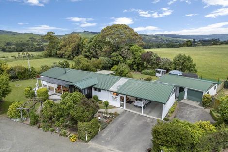 Photo of property in 28 Hanlon Road, Ashhurst, 4884