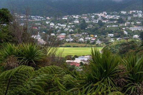 Photo of property in 19 Montgomery Avenue, Karori, Wellington, 6012