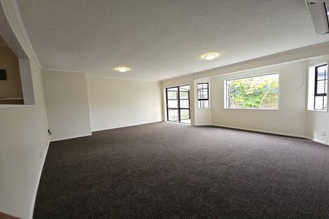 Photo of property in 3 Mclellan Street, Tawa, Wellington, 5028