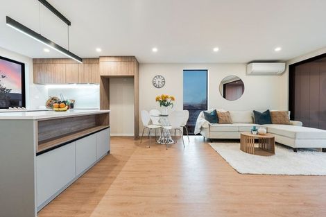 Photo of property in 4202e Great North Road, Glendene, Auckland, 0602