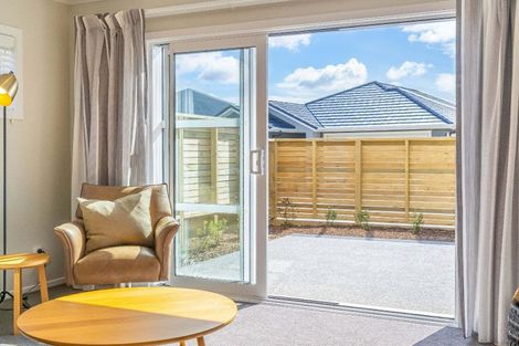 Photo of property in 4 Takapo Grove, Kelson, Lower Hutt, 5010