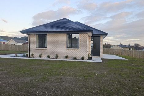 Photo of property in 8 Kahikatea Drive, East Gore, 9710