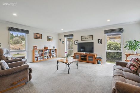 Photo of property in 12 Hakatere Road, Pegasus, 7612