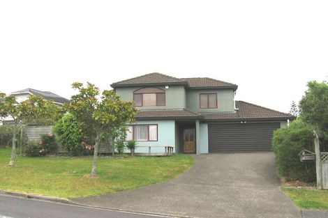 Photo of property in 1/1 Stoneleigh Court, Sunnynook, Auckland, 0632